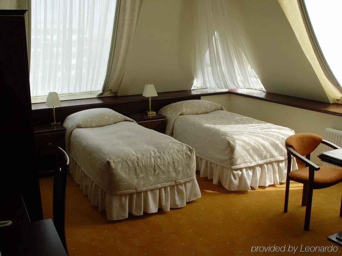 Piramida Park Hotel & Wellness 蒂黑 外观 照片
